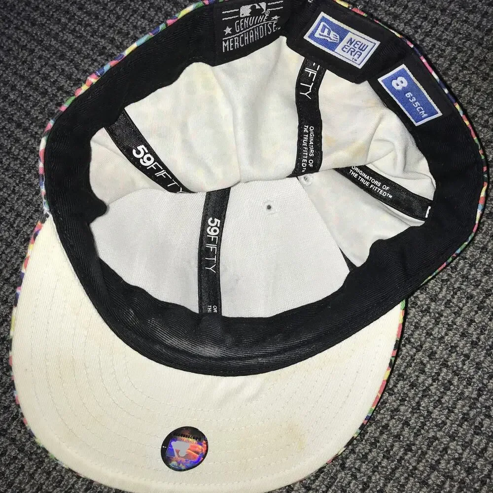 New Era New‎ York Yankees NY 59Fifty Size 8 Polka Dots Baseball Cap